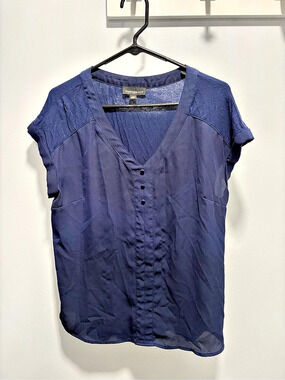 Fortune + Ivy Blue Short Sleeve Blouse Like New
